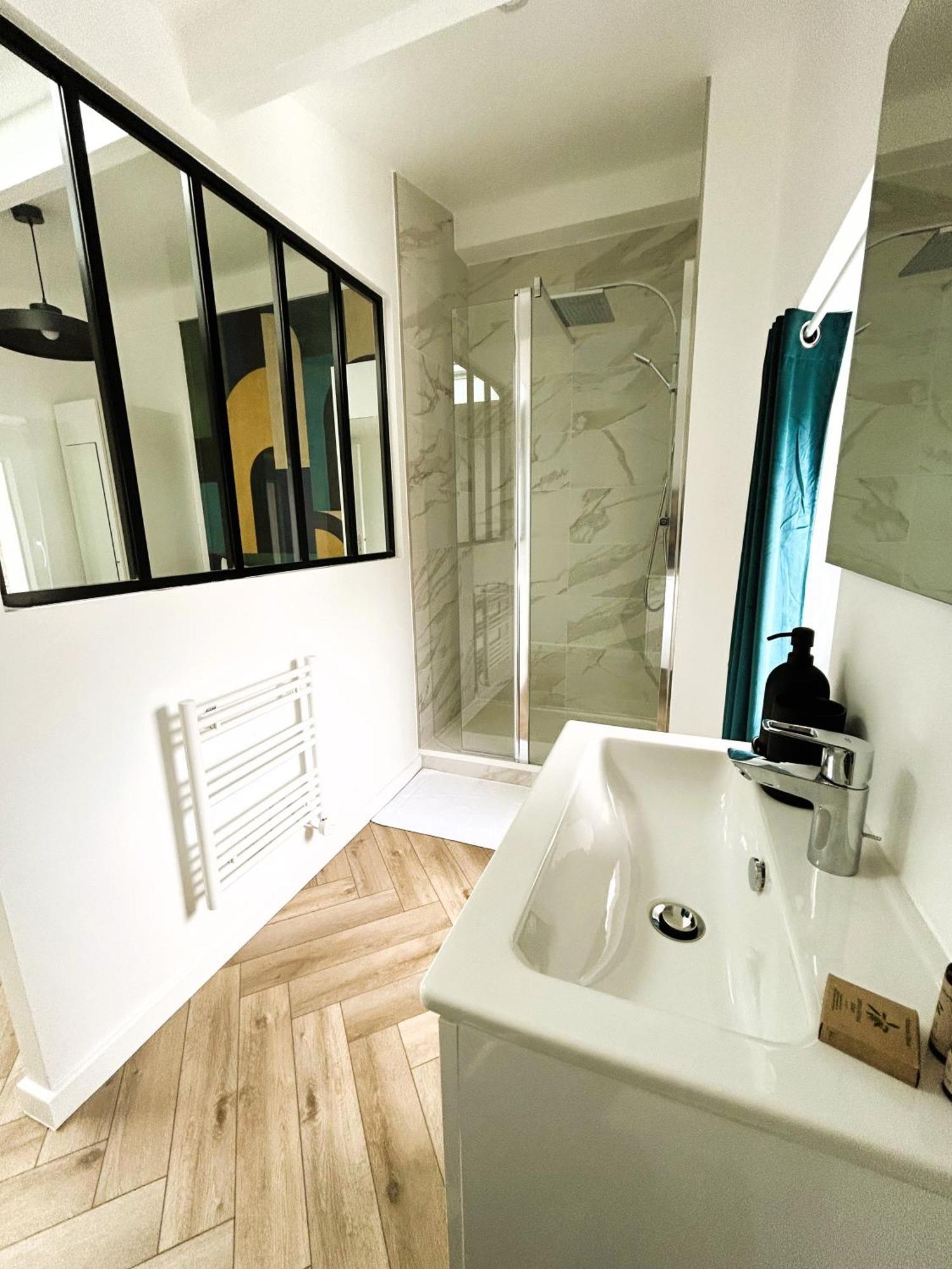La Maison Hugo Montreuil  Zewnętrze zdjęcie